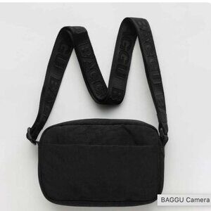 BAGGU CAMERA CROSSBODY BLACK NWOT